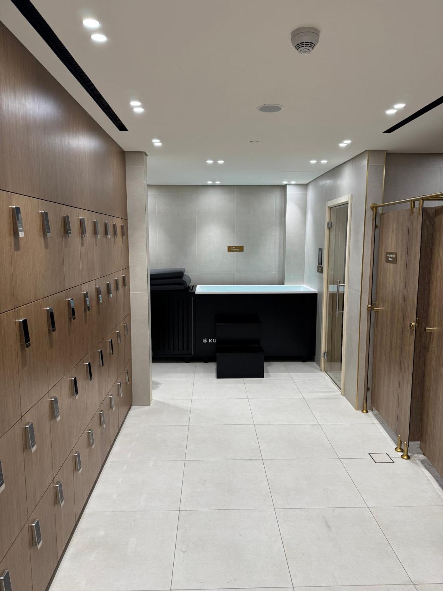 Lux Business Bay With Jacuzzi & Canal View * Dubai