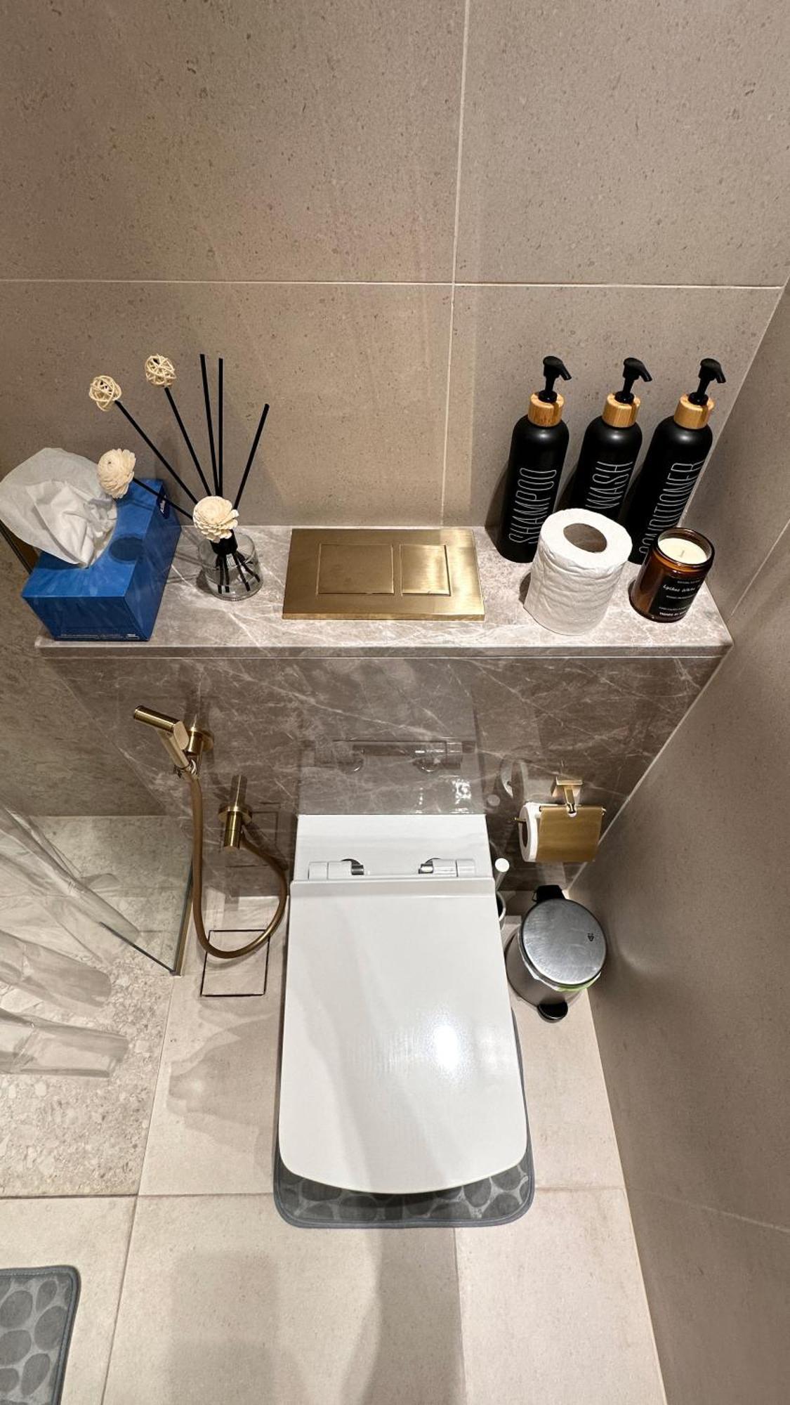 Lux Business Bay With Jacuzzi & Canal View Apartment